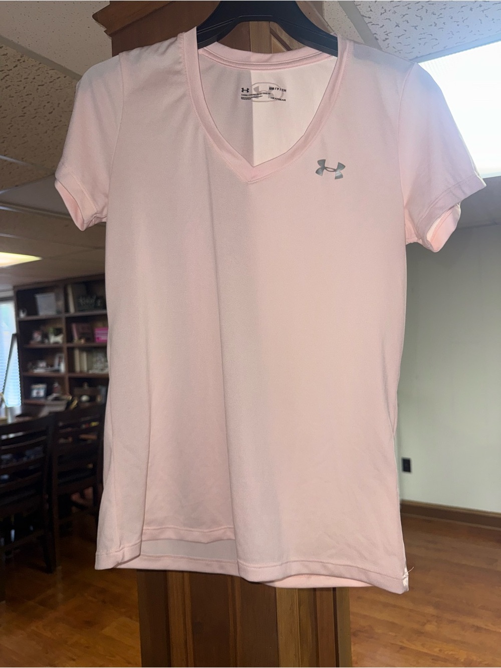 Under Armour Women’s Light Pink V-Neck Athletic Tee